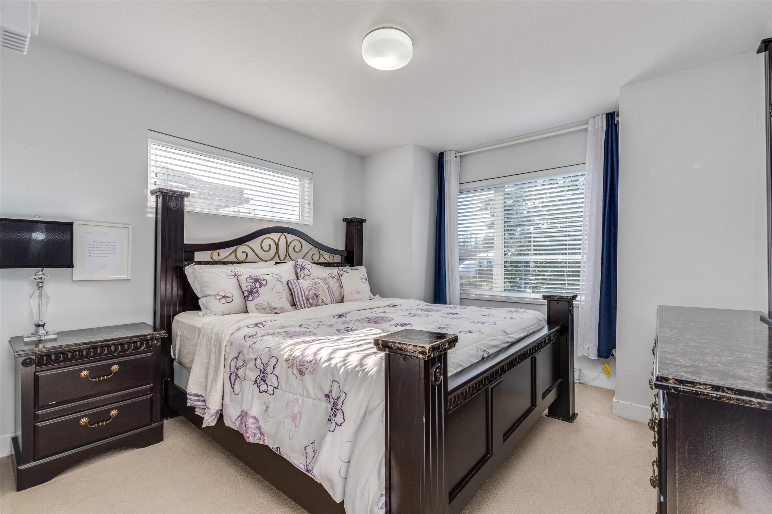 5888 144 STREET 23